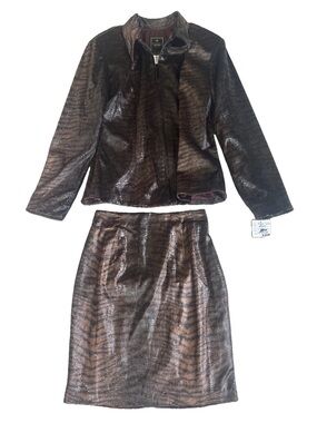 NWT Mesmerize Gold Brown Two-Piece Skirt Suit Sz Medium